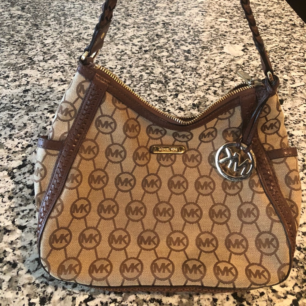 Michael Kors purse
